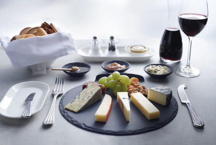 Emirates představuje novinky ve First Class