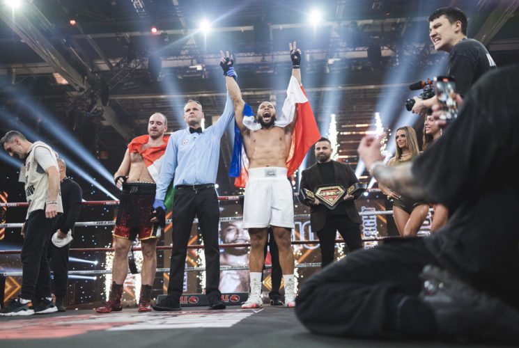 Bouřlivé finále HELL Boxing Kings korunovalo své šampiony