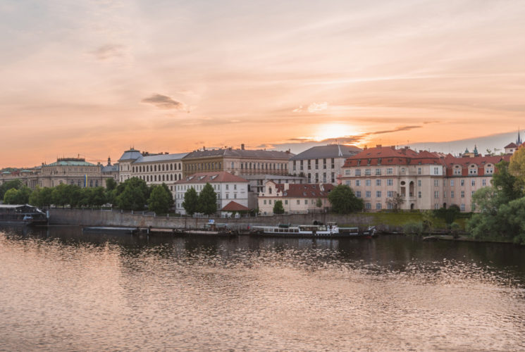 Four Seasons Prague & ocenění 5 hvězd ve Forbes Travel Guide 2025