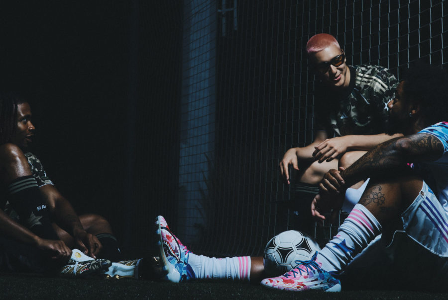 Fotbal potkává streetwear. Adidas a BAPE® představují novou kolekci