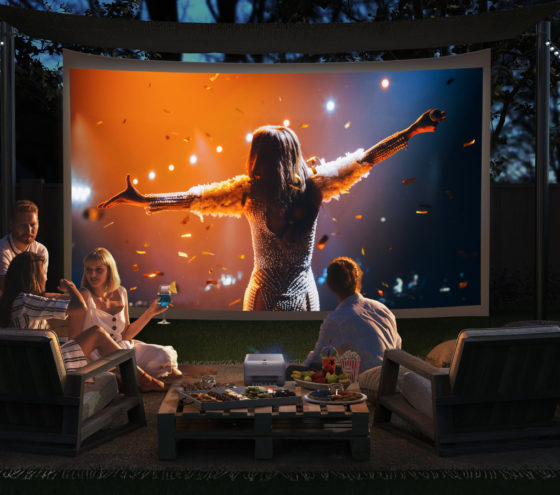 Nové 4K projektory BenQ TK705i a TK705STi pro domácí kino