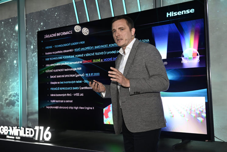 Hisense TV: První 116″ RGB-MiniLED na světě