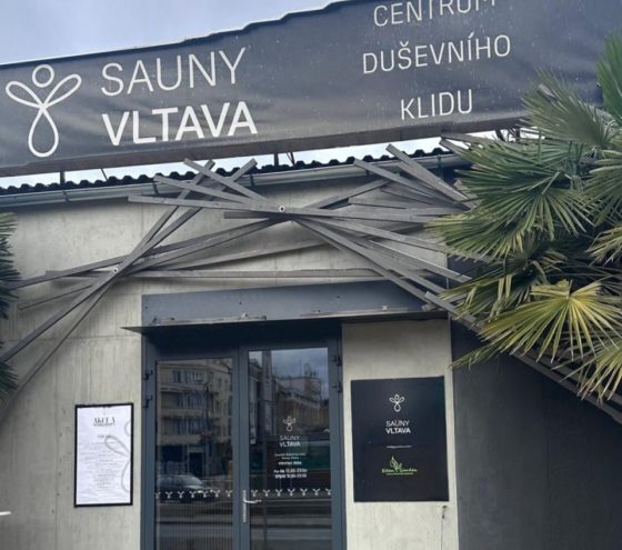 Sauna Vltava Praha: saunový rituál na břehu řeky