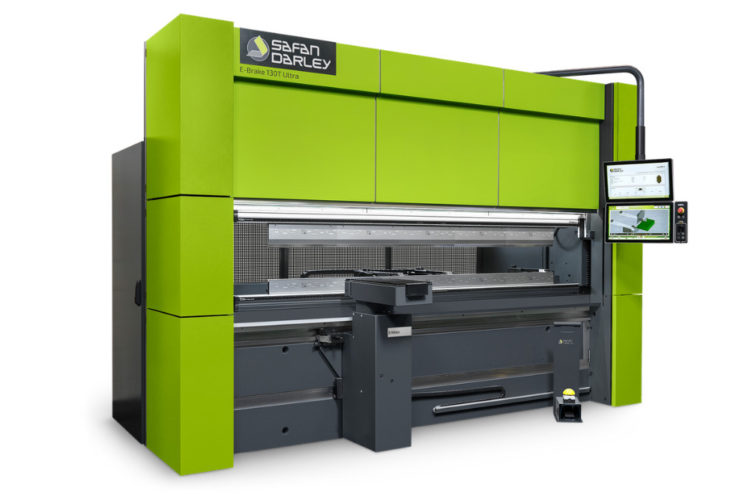 Ohraňovací lisy SafanDarley: přesnost a produktivita jako standard