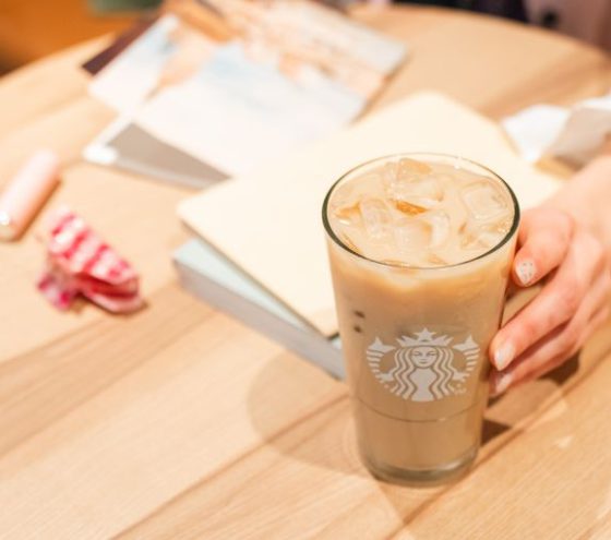 Starbucks novinka: Proteinové Latté a možnosti personalizace
