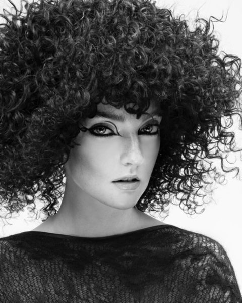 Toni&Guy představuje kolekci účesů – Touch of Darkness