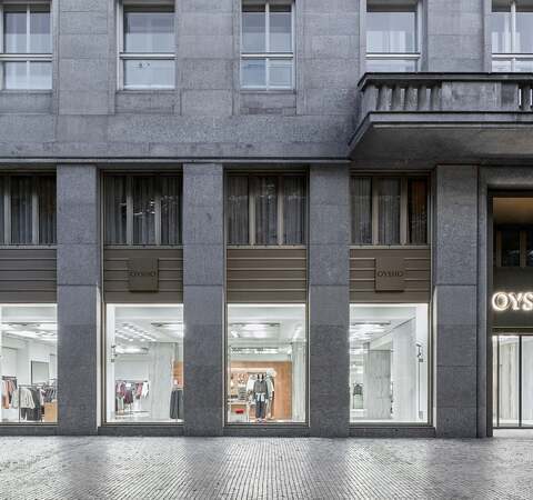 Trinity Palác získal OYSHO. Sportovní retail potkává historickou Prahu